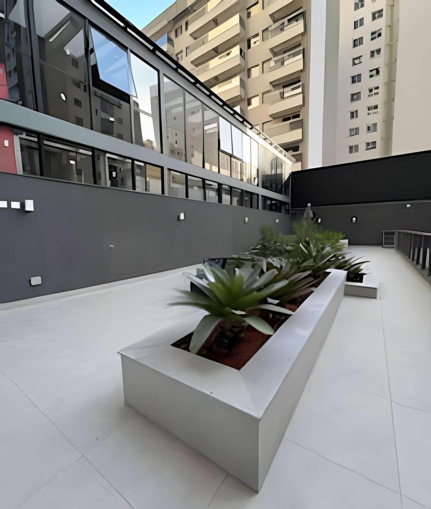 Compacto Prox Sirio 909 Apartamento *